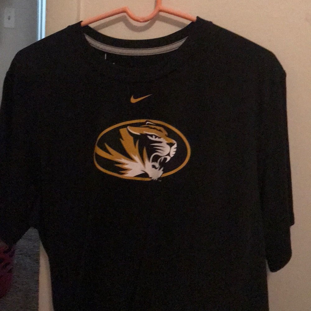 Nike dri fit mis tigers